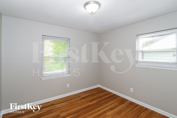 Building Photo - 5152 Rolling Fields Dr