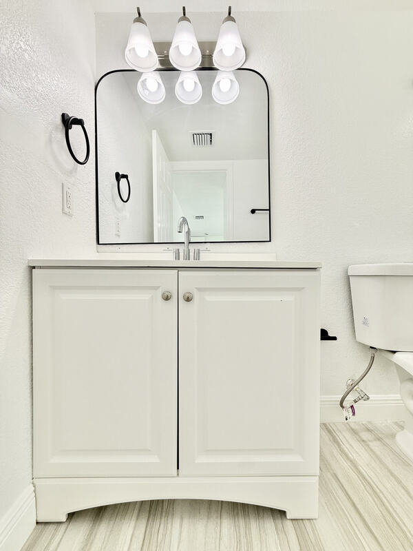 Building Photo - 2712 60th Ave N