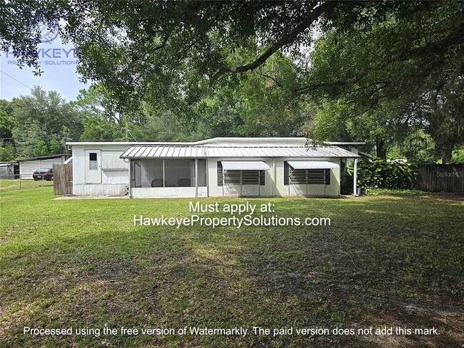 Building Photo - 2412 Summer Hollow Dr