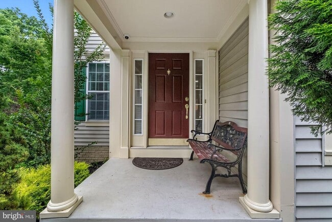Building Photo - 6212 Lilac Bush Ln