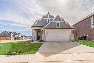 Building Photo - 579 Ruthye Ln