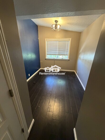 Building Photo - 4072 S 300 E