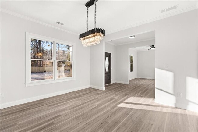 Building Photo - 2895 Jones Mill Rd