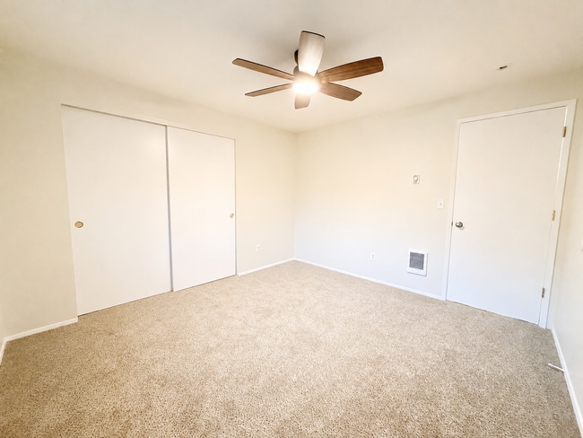 Building Photo - Beautifully Updated 4-Bedroom Home in Woodland, WA – Pet Friendly