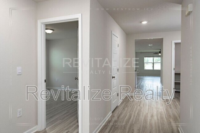 Building Photo - 22360 Aleutian Ave