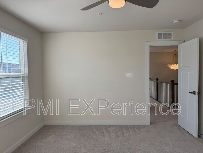 Building Photo - 2609 Skeeter Ct