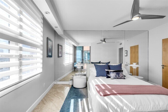 Building Photo - 1500 Ocean Dr