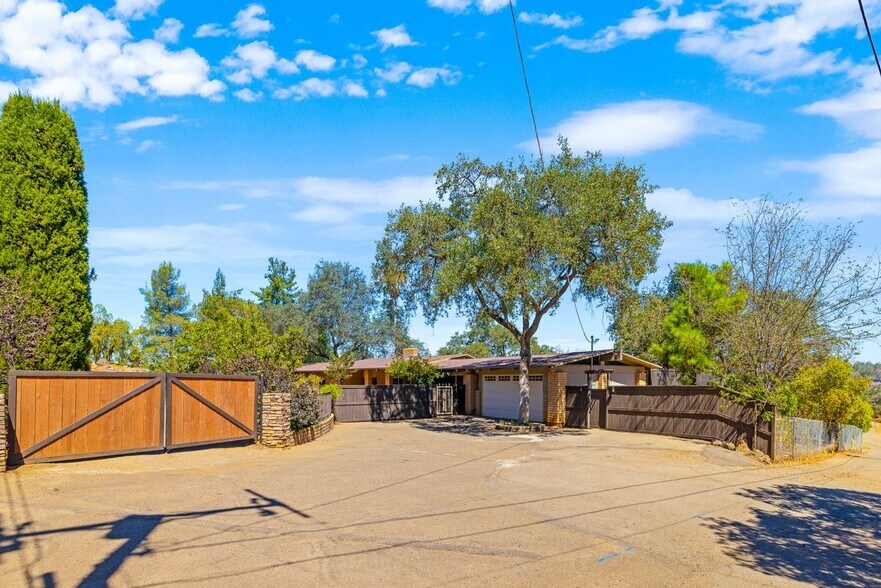 Building Photo - 1448 Terracita Ln
