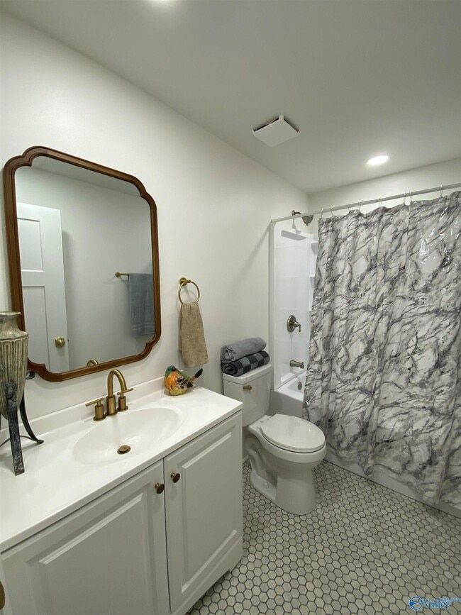 Building Photo - 4000 Co Rd 209