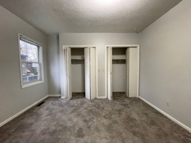 Building Photo - 1409 W Jackson St