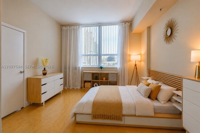 Building Photo - 2275 Biscayne Blvd