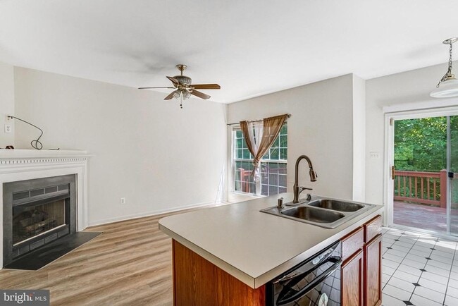 Building Photo - 8408 Jovin Cir