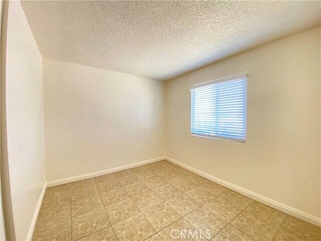 Building Photo - 15129 Elm Ct