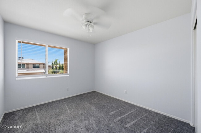 Building Photo - 3906 E Kimberly Way