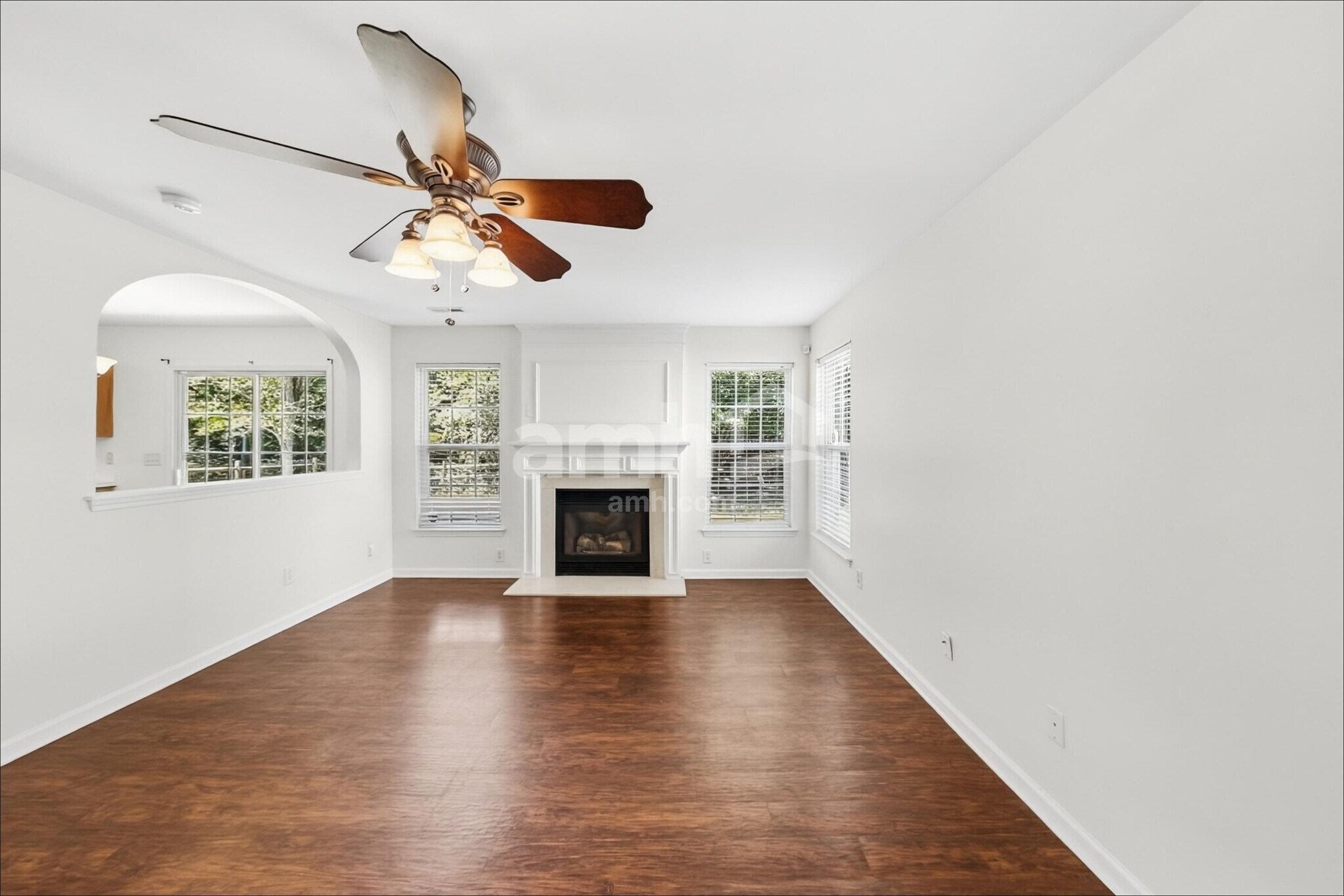 Building Photo - 1442 Deer Forest Dr