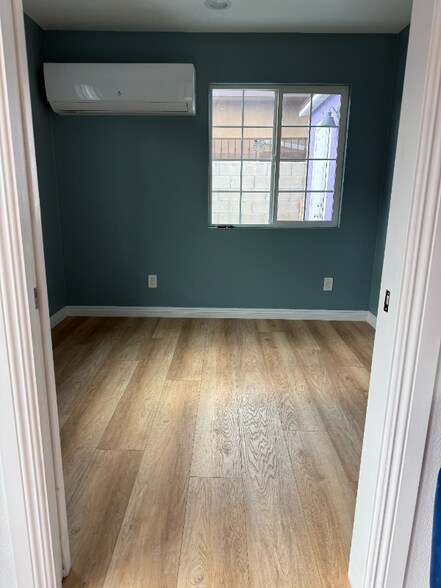 Building Photo - 665 Larimore Ave