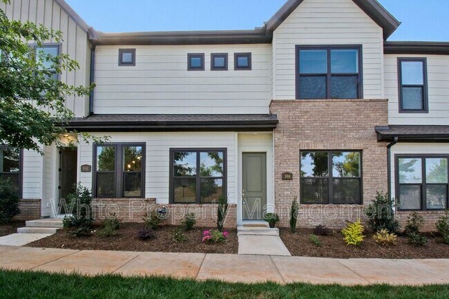 Primary Photo - 5914 Ardrey Kell Rd