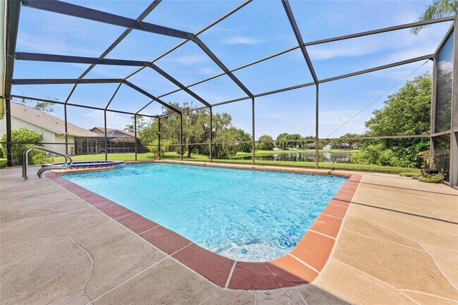 Building Photo - 6513 Thoroughbred Loop