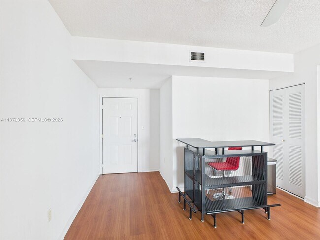 Building Photo - 275 NE 18th St