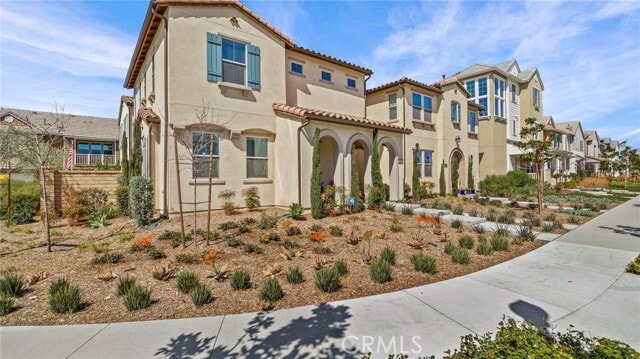 Building Photo - 16282 Meadowhouse Ave