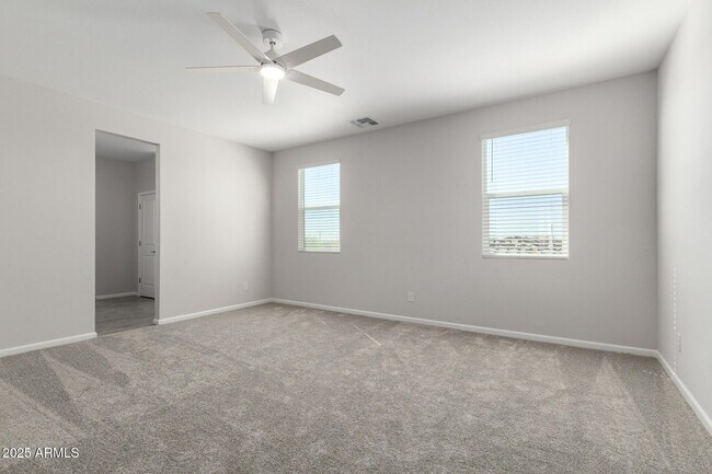 Building Photo - 18207 W Daley Ln