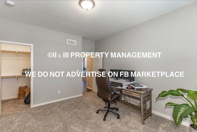 Building Photo - 12566 S Canyon Dr