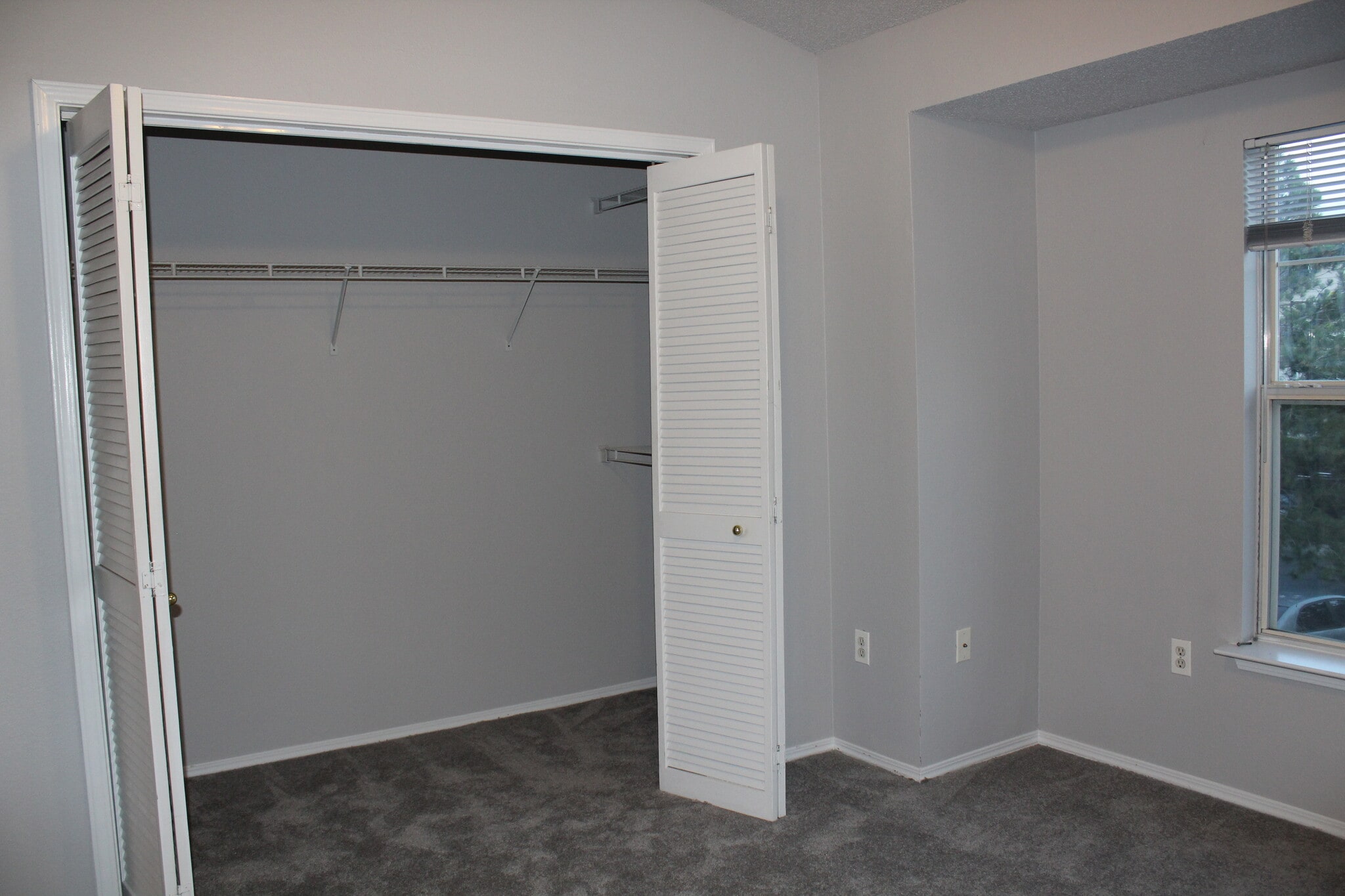 Building Photo - 2085 Eagle Ave