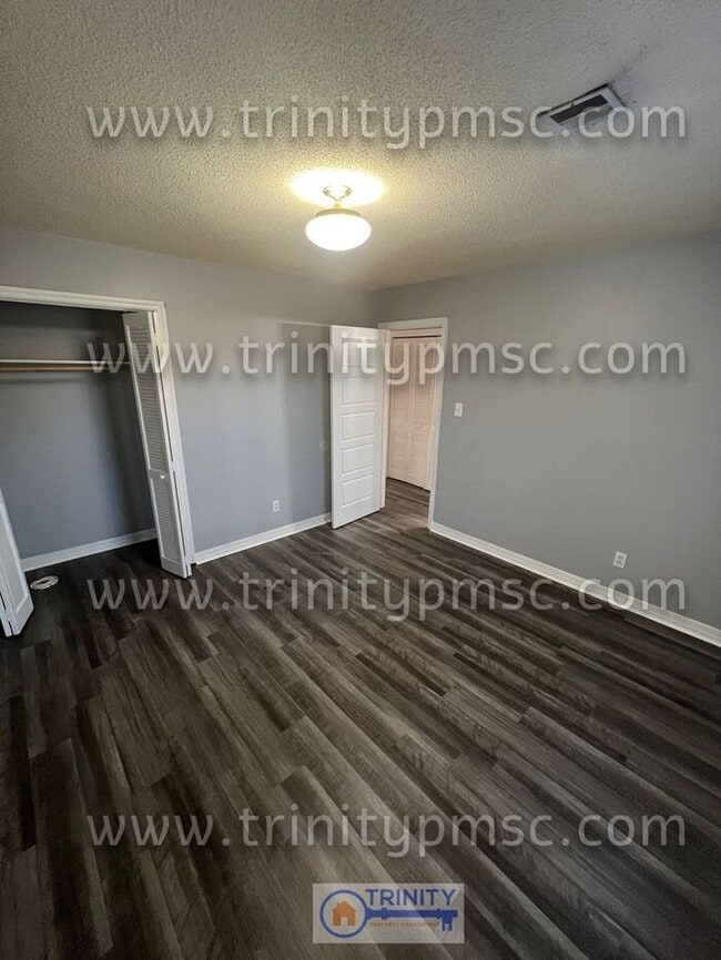 Building Photo - Talk about UPGRADES!!