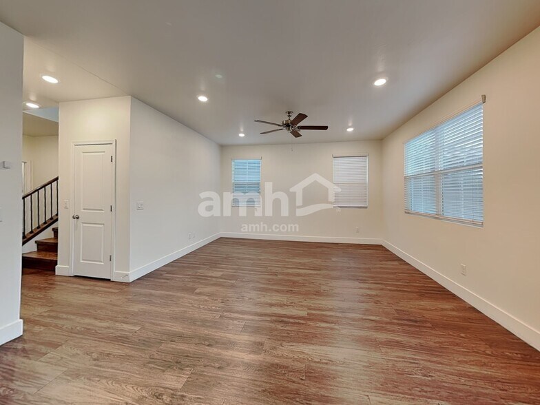 Building Photo - 21469 S 231st Way