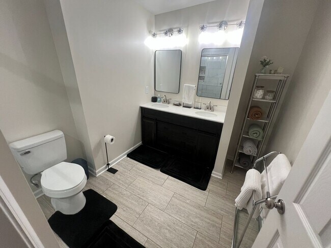 Building Photo - Totally Renovated Arts and Crafts Bungalow...