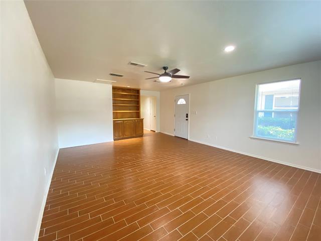 Building Photo - 2711 Olympia Dr