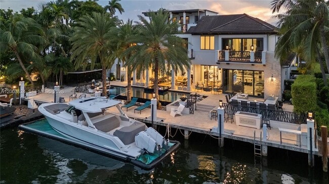 Building Photo - 720 Isle of Palms Dr