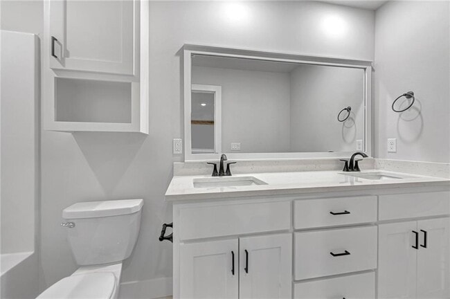 Building Photo - 1850 Momi St