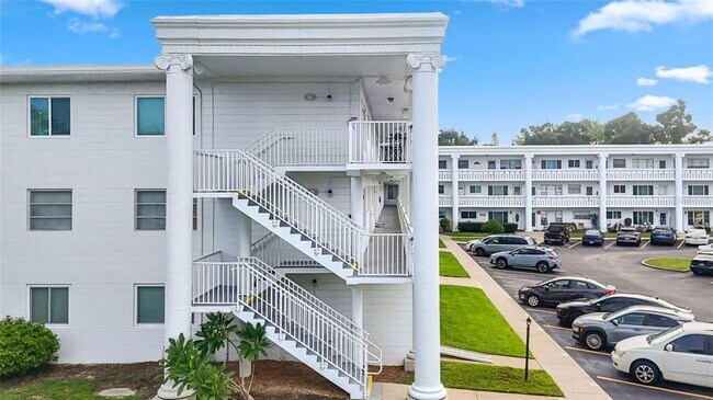 Building Photo - 2454 Australia Way E