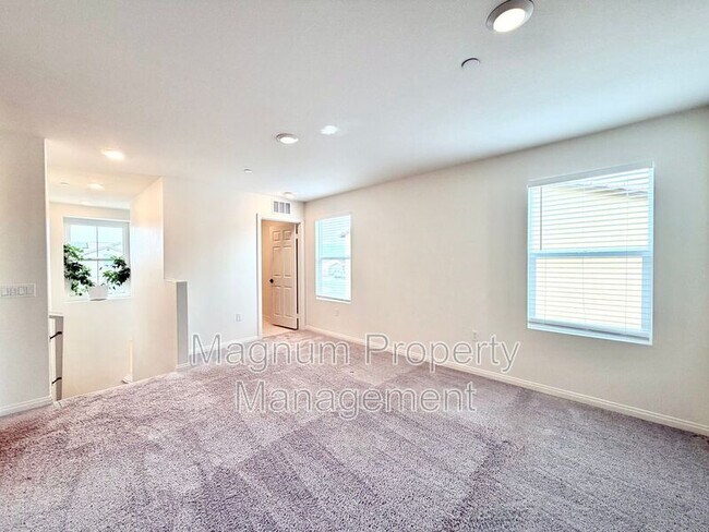 Building Photo - 28441 Dusky Willow Dr