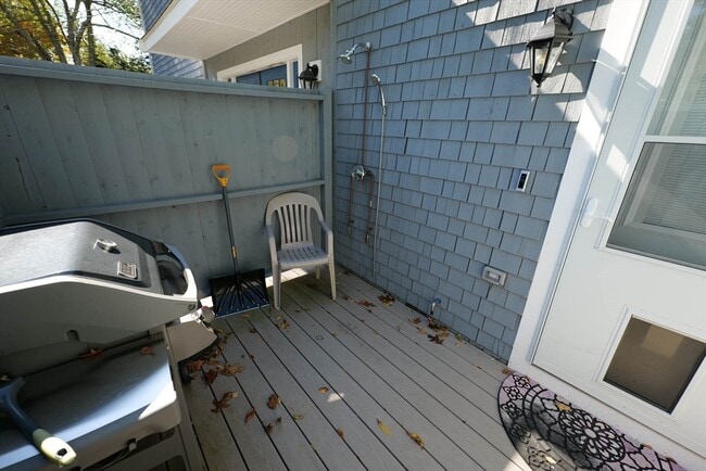 Building Photo - 23 Winter St