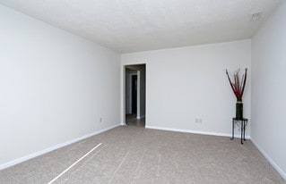 Interior Photo - Lauradale