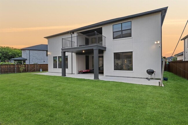 Building Photo - 13445 Loyla Ct