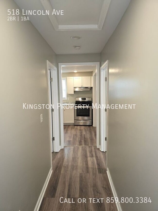 Building Photo - 518 Lincoln St