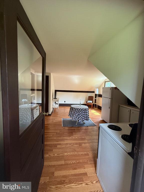 Building Photo - 86 Linvale Rd