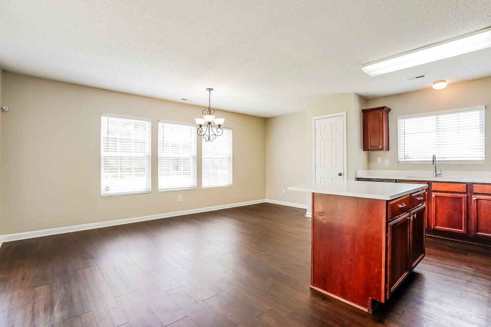 Building Photo - 1101 Tellis Dr