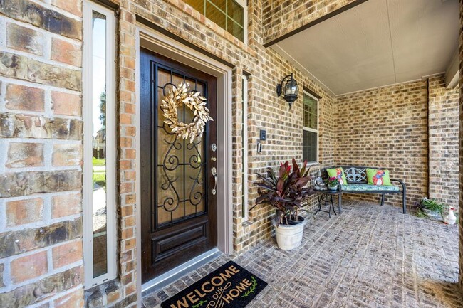 Building Photo - 5822 Crawford Hill Ln