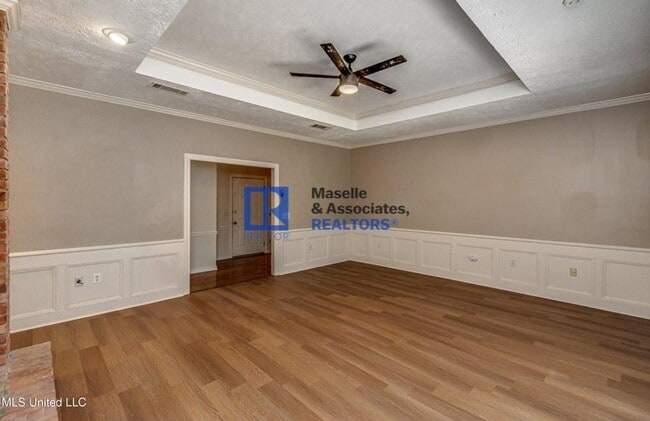 Building Photo - 3 Bed/2 Bath Home in Castlewoods in Brandon