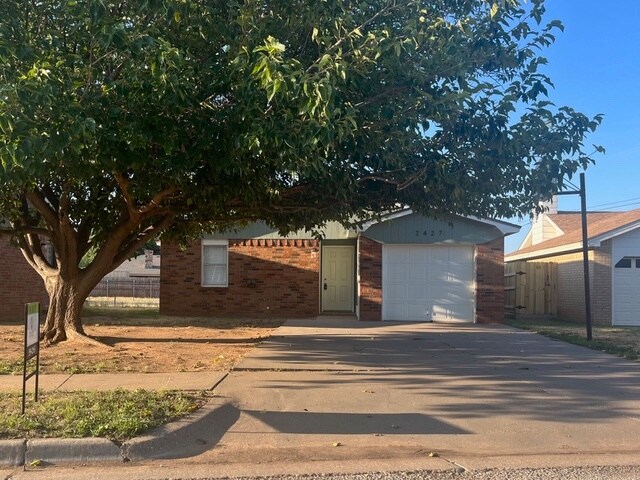 Primary Photo - 2427 88th St