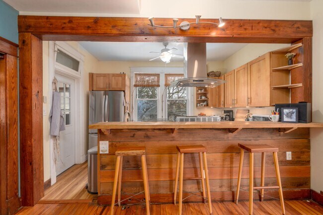 Building Photo - Lauraville 4-Bedroom, 2-Bathroom American Foursquare Home with Beautiful Outdoor Space