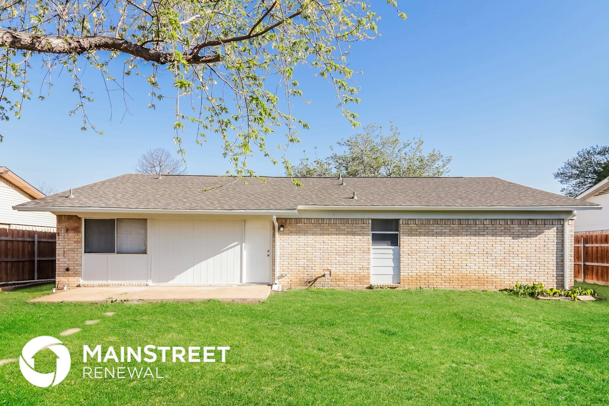 Building Photo - 1702 Marblehead Dr