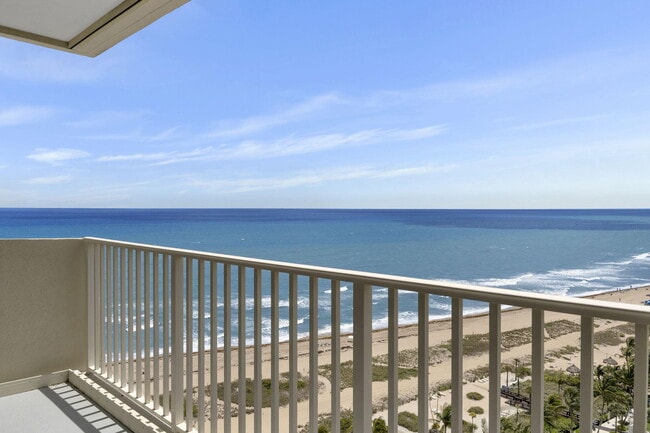 Building Photo - 750 N Ocean Blvd
