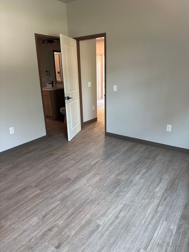 Building Photo - Beautiful, Brand New One Bedroom Near CSU!