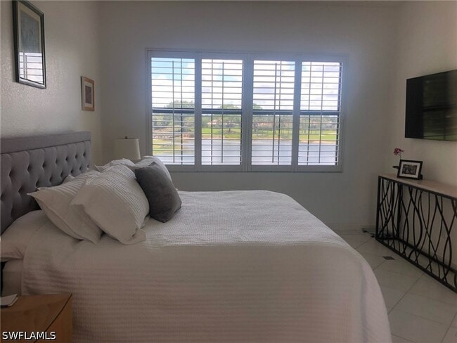 Building Photo - 2383 Ravenna Blvd