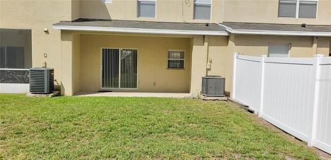 Building Photo - 6138 Olivedale Dr